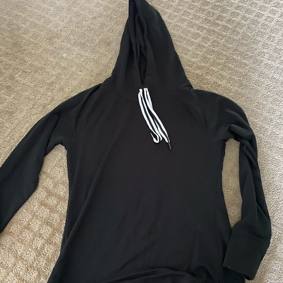 Black Sweatshirt - Picture 1 of 2